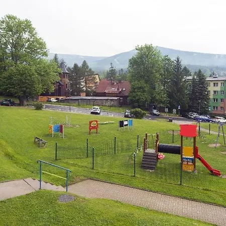 Trevilles - Granatowy Apartment