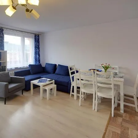 Trevilles - Granatowy Apartment *