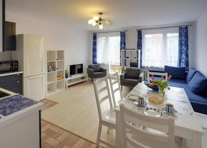 Apartment Trevilles - Granatowy *