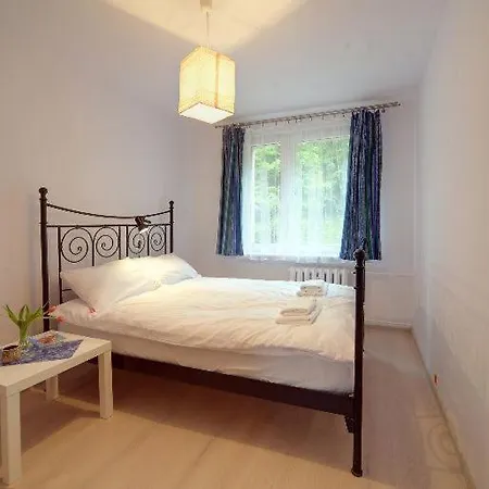 Trevilles - Granatowy Appartement